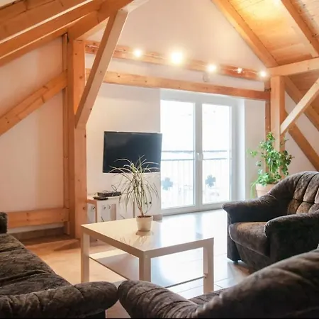 Moderne Dachgeschosswohnung Im Leipziger Norden