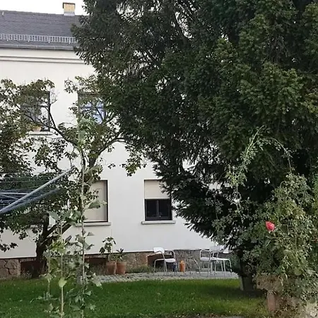 Moderne Dachgeschosswohnung Im Leipziger Norden Leipzig