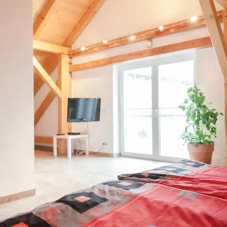 Moderne Dachgeschosswohnung Im Leipziger Norden Leipzig