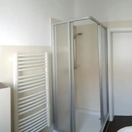 Moderne Dachgeschosswohnung Im Leipziger Norden * Leipzig