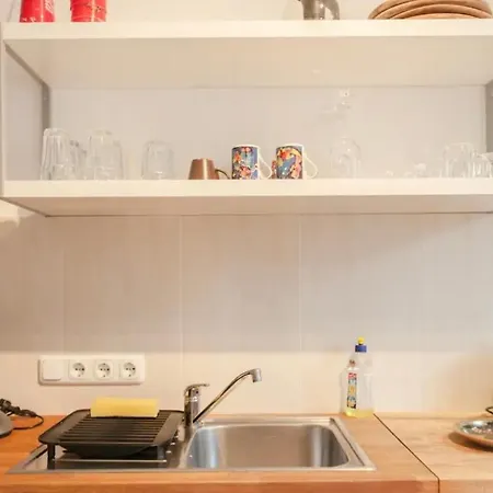 Modern 3room-flat North Porsche -dhl-amazon-airport Lei Halle-bmw-messe By Respect Host * Leipzig